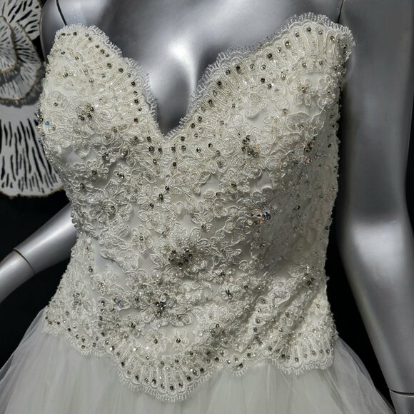 NWT~$2250~MORILEE~6/8~IVORY EMBELLISHED STRAPLESS FIT & FLARE WEDDING DRESS - Picture 2 of 16
